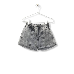 Denim Shorts / Grey